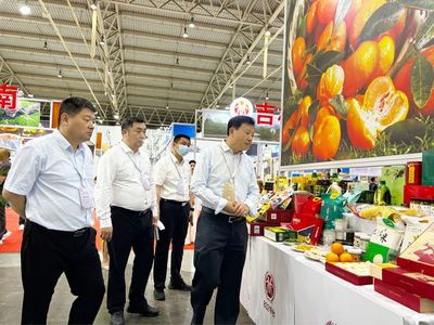 李曉剛赴京參加2023脫貧地區(qū)農(nóng)副產(chǎn)品產(chǎn)銷(xiāo)對(duì)接會(huì)，共話(huà)鄉(xiāng)村振興新篇章